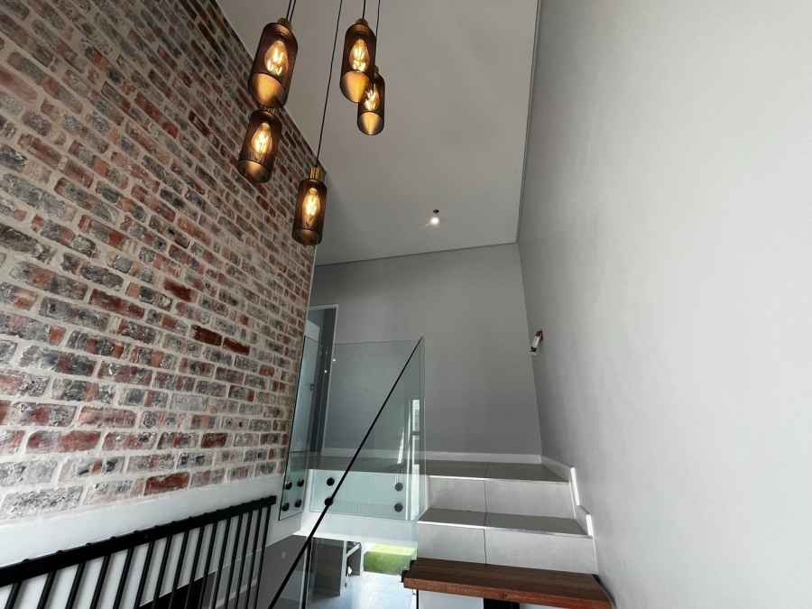 3 Bedroom Property for Sale in Sandown Western Cape